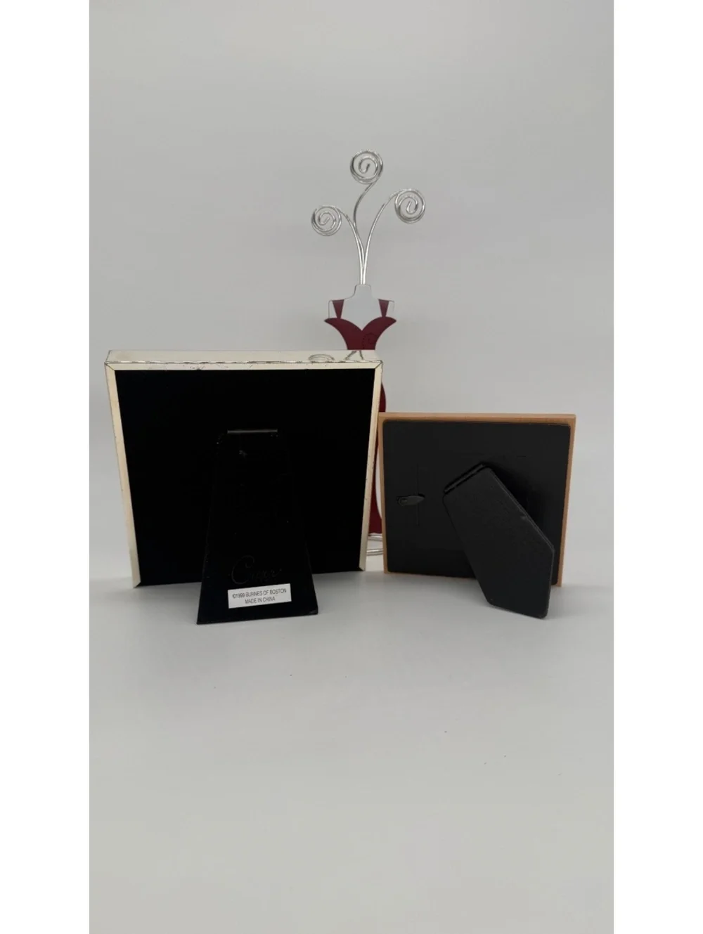 Whimsical Photo Frame & Holder Lot – 3pc Home Decor